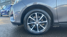 Toyota Yaris 1.5 VVT-i Icon Tech 5dr Petrol Hatchback